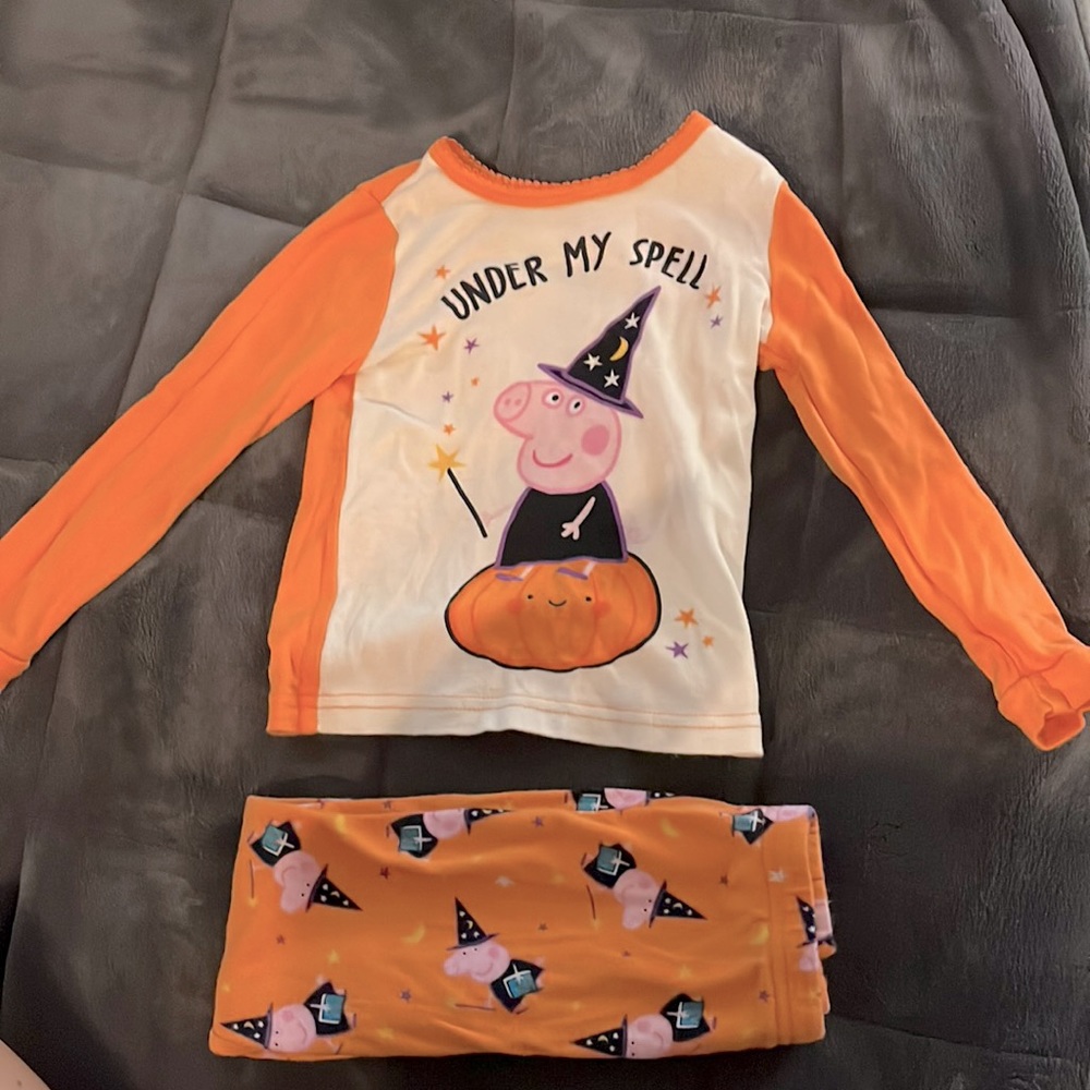 Peppa Pig Halloween Pajamas
